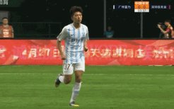 中国足球悲哀一幕！中超U23球员上场3分钟被换下场，都没碰球