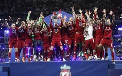 利物浦2：0击败热刺夺得欧冠冠军 萨拉赫、奥里吉破门