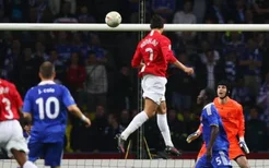 B费谈08年欧冠决赛C罗头球：他不是跳起来，而是起飞了
