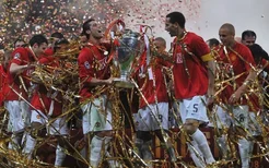 难忘红魔时光，C罗纪念曼联欧冠捧杯12周年